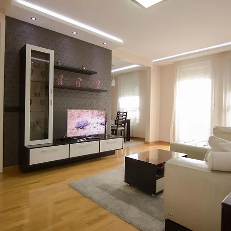 Belville Superior Apartment *