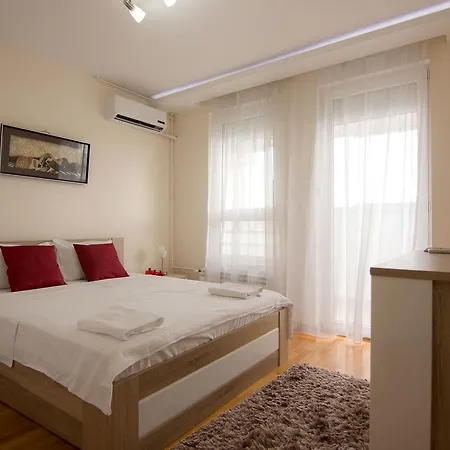 Belville Superior Apartment *